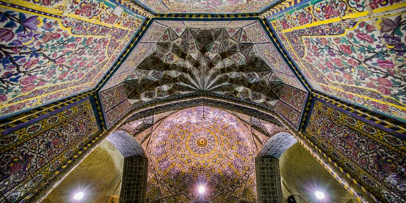 Shiraz, Vakil Mosque